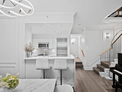 493 Broughton Street - 4