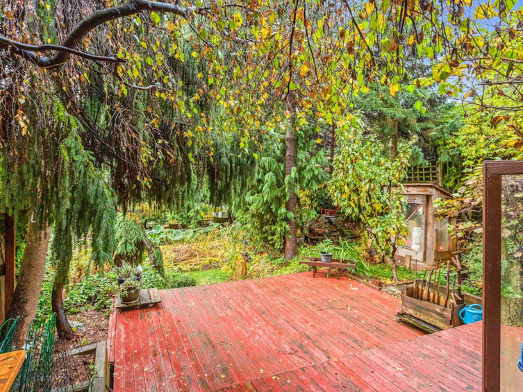 713 E St. James Road, North Vancouver, BC, V7K 1G9 - 20