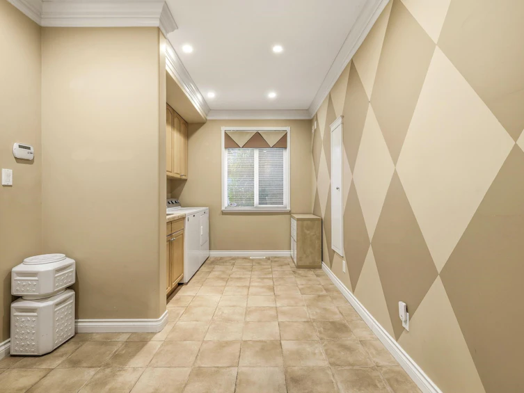 3528 Canterbury Drive, Surrey, BC, V3Z 0G8 - 20