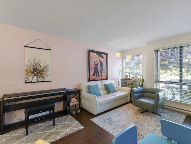 211-500 Royal Avenue, New Westminster, BC, V3L 0G5 - 4