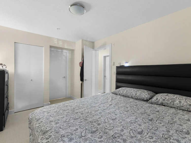 211-500 Royal Avenue, New Westminster, BC, V3L 0G5 - 18