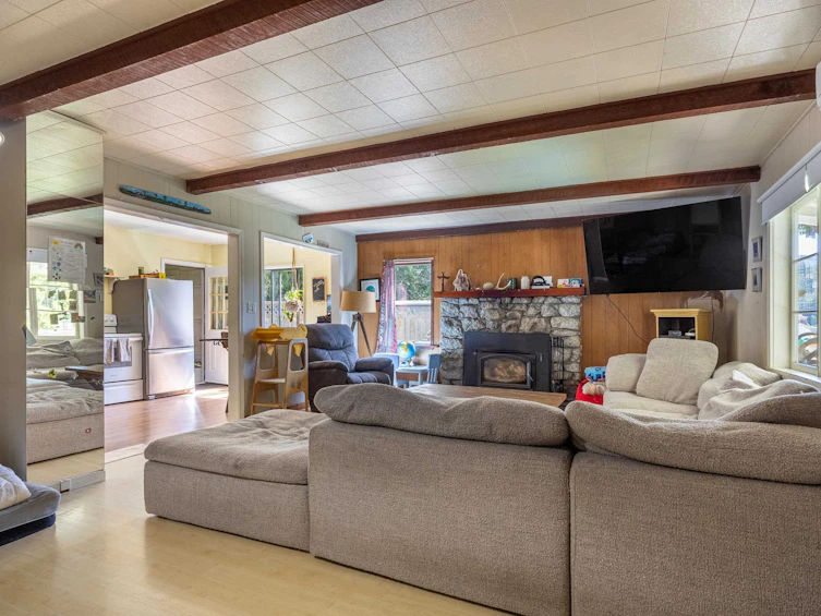 6101 Garden Bay Road, Pender Harbour Egmont, BC, V0N 2H1 - 14