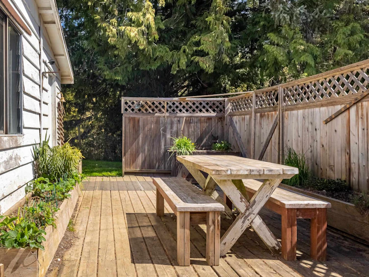 6101 Garden Bay Road, Pender Harbour Egmont, BC, V0N 2H1 - 9