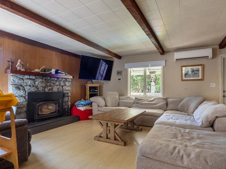 6101 Garden Bay Road, Pender Harbour Egmont, BC, V0N 2H1 - 13