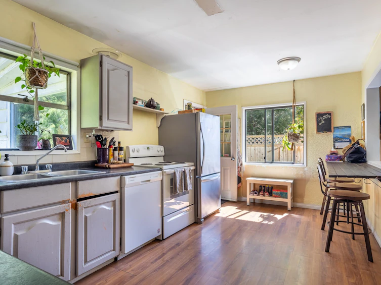 6101 Garden Bay Road, Pender Harbour Egmont, BC, V0N 2H1 - 10