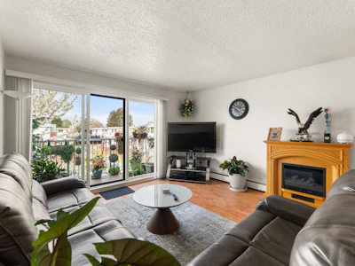 306-7240 Lindsay Road - 2