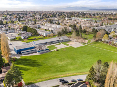 306-7240 Lindsay Road - 4