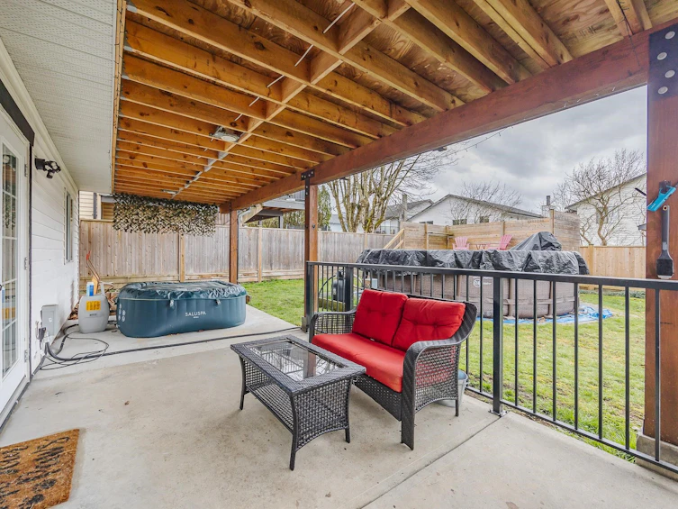20492 Thorne Avenue, Maple Ridge, BC, V2X 8T8 - 33