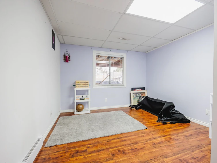 20492 Thorne Avenue, Maple Ridge, BC, V2X 8T8 - 24