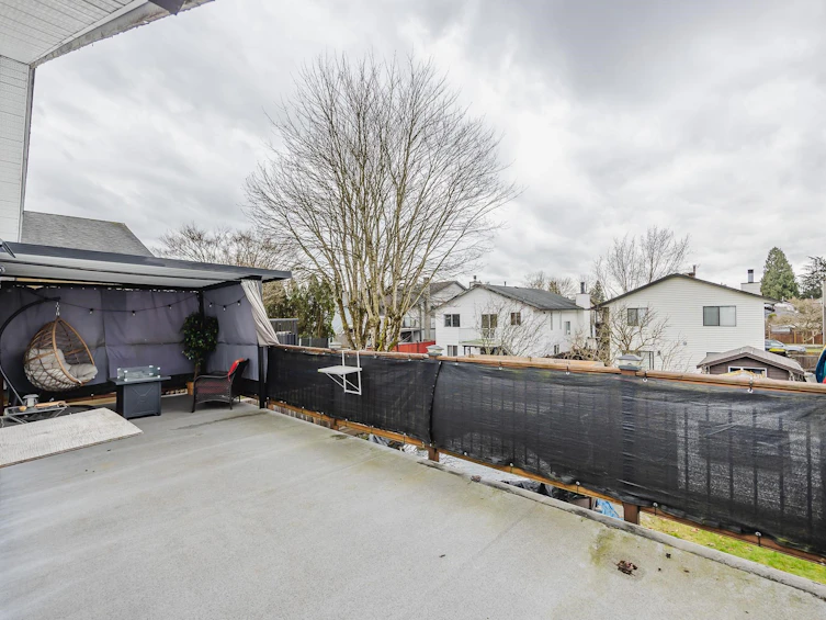 20492 Thorne Avenue, Maple Ridge, BC, V2X 8T8 - 29
