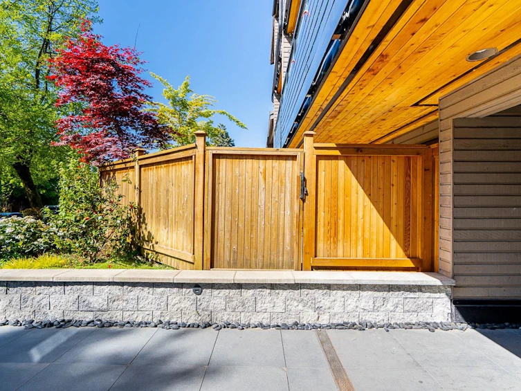 206-1549 Kitchener Street, Vancouver, BC, V5L 2V8 - 23
