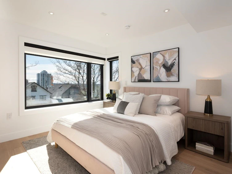 3679 Pandora Street, Vancouver, BC, V5K 1X1 - 20