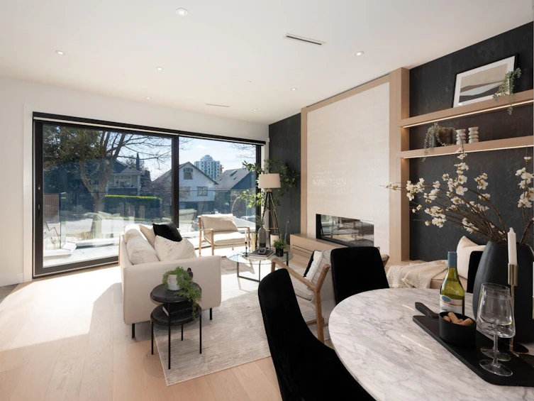 3679 Pandora Street, Vancouver, BC, V5K 1X1 - 3