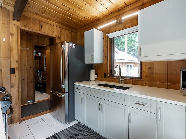 1680 Columbia Valley Road, Cultus Lake, BC, V2R 4X2 - 12
