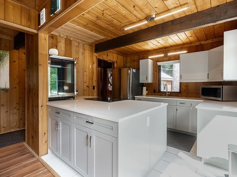 1680 Columbia Valley Road, Cultus Lake, BC, V2R 4X2 - 13