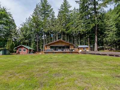 1680 Columbia Valley Road - 3