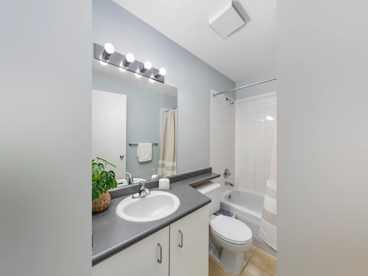 306-350 E 2nd Avenue, Vancouver, BC, V5T 4R8 - 22