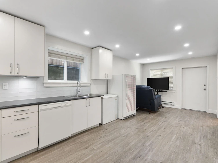6746 191a Street, Surrey, BC, V4N 6A5 - 25