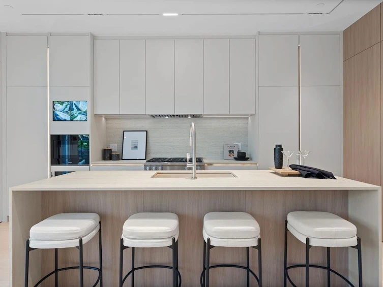 1-2935 W 15th Avenue, Vancouver, BC, V6K 3A2 - 9
