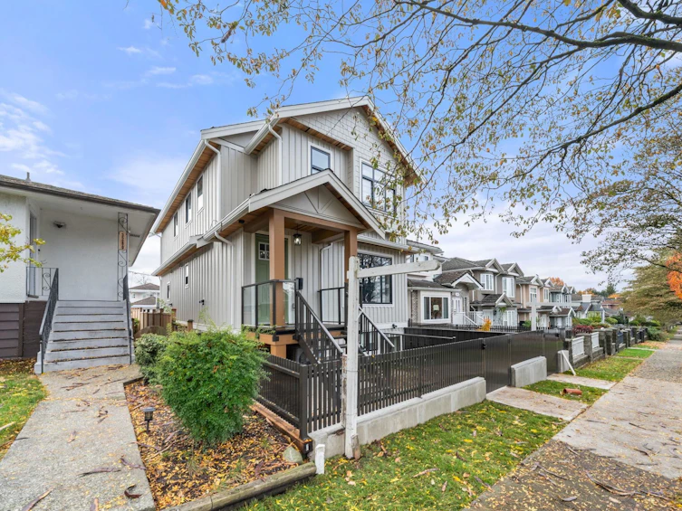 1-3274 E 44th Avenue, Vancouver, BC, V5R 3B1 - 40