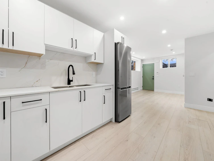 1-3274 E 44th Avenue, Vancouver, BC, V5R 3B1 - 17