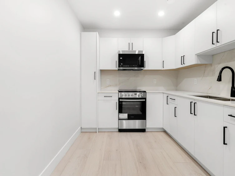 1-3274 E 44th Avenue, Vancouver, BC, V5R 3B1 - 16