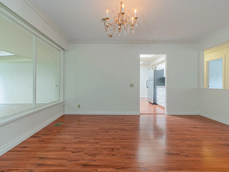 5725 Cranley Drive, West Vancouver, BC, V7V 4B3 - 10