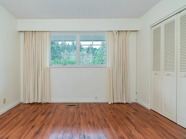 5725 Cranley Drive, West Vancouver, BC, V7V 4B3 - 32
