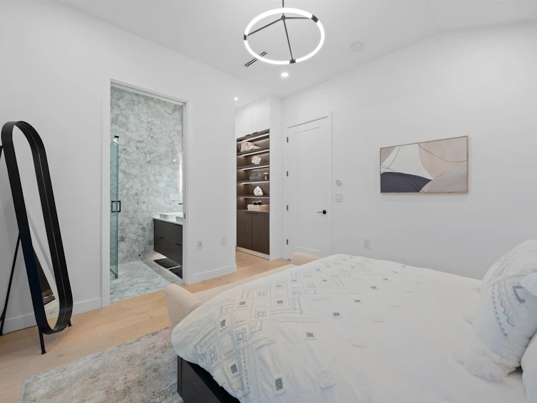 1440 E 17th Avenue, Vancouver, BC, V5N 2G8 - 18