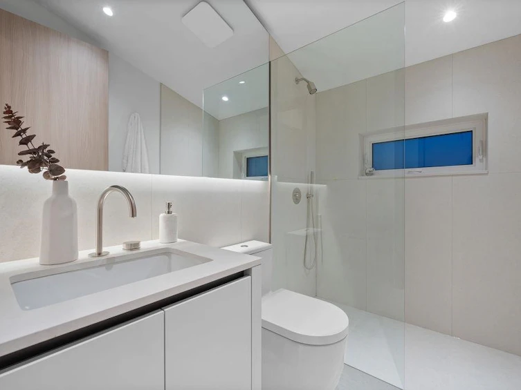 2-2935 W 15th Avenue, Vancouver, BC, V6K 3A2 - 33