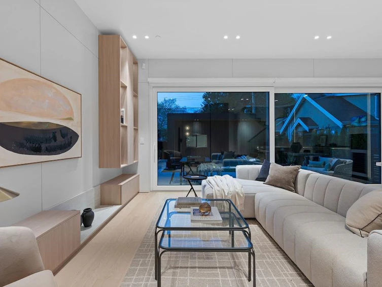 2-2935 W 15th Avenue, Vancouver, BC, V6K 3A2 - 6