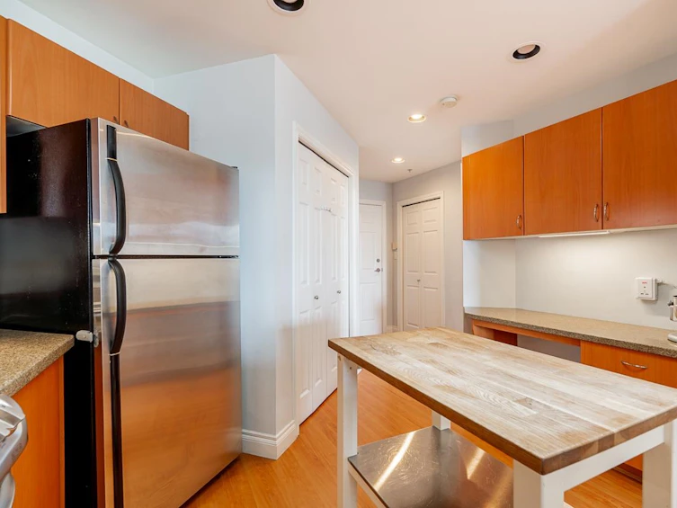 401-128 W 21st Street, North Vancouver, BC, V7M 1Y9 - 13
