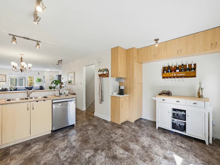 73-15155 62a Avenue, Surrey, BC, V3S 8A6 - 15