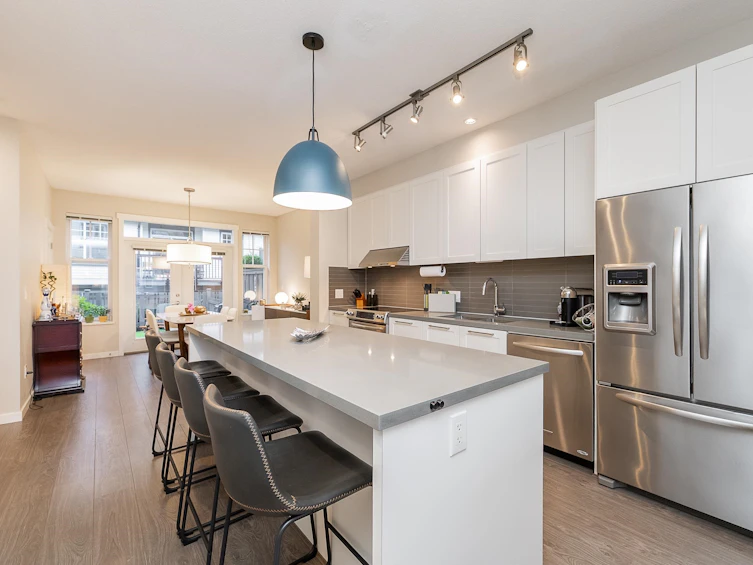 36-3470 Highland Drive, Coquitlam, BC, V3E 0M1 - 2