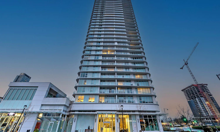2207-13685 102 Avenue