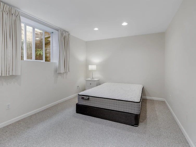 15649 Rosemary Heights Crescent, Surrey, BC, V3Z 0K2 - 32