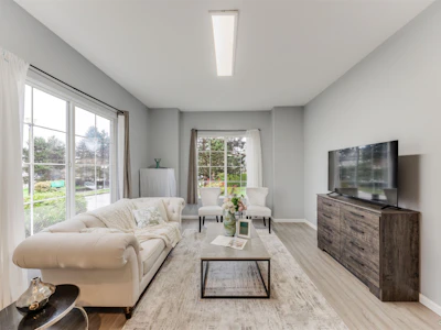 15649 Rosemary Heights Crescent - 4