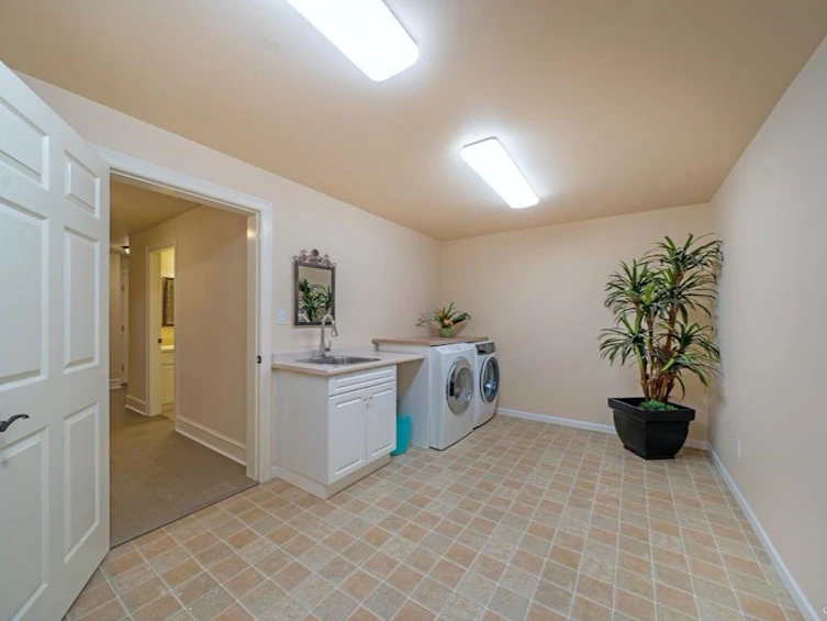 17007 28 Avenue, Surrey, BC, V3Z 9W8 - 39