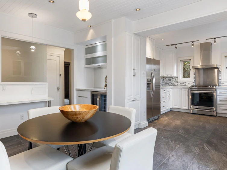 2907 W 30th Avenue, Vancouver, BC, V6L 1Z3 - 11