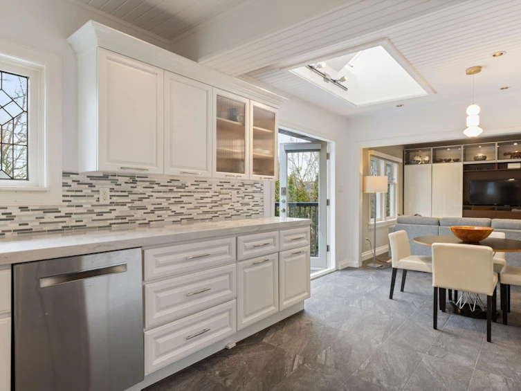 2907 W 30th Avenue, Vancouver, BC, V6L 1Z3 - 14