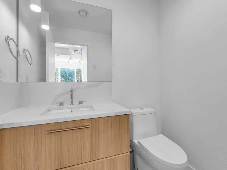 175-2035 Glenaire Drive, North Vancouver, BC, V7P 1Y2 - 20