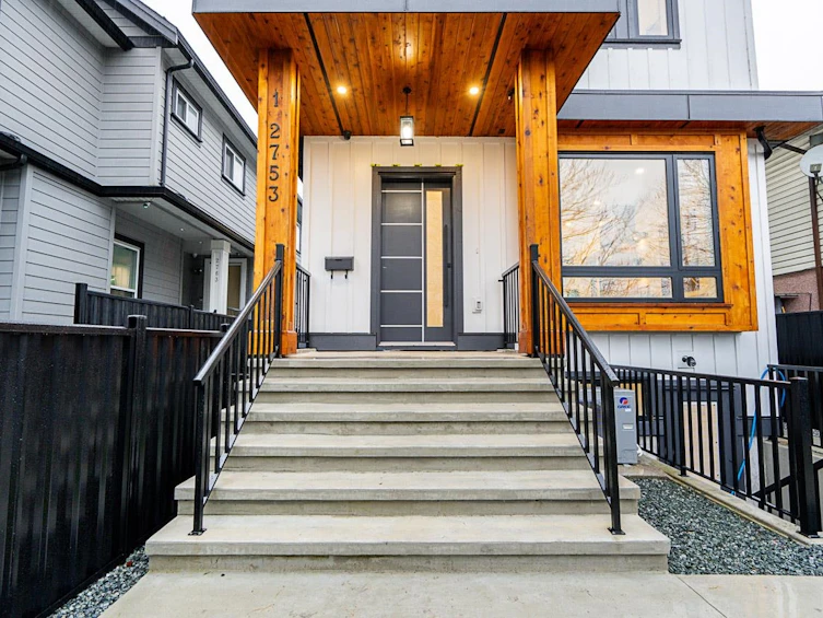 1-2753 Nanaimo Street, Vancouver, BC, V5N 5E9 - 4