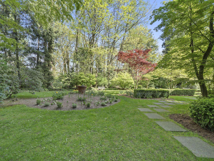 1203-1327 E Keith Road, North Vancouver, BC, V7J 3T5 - 31