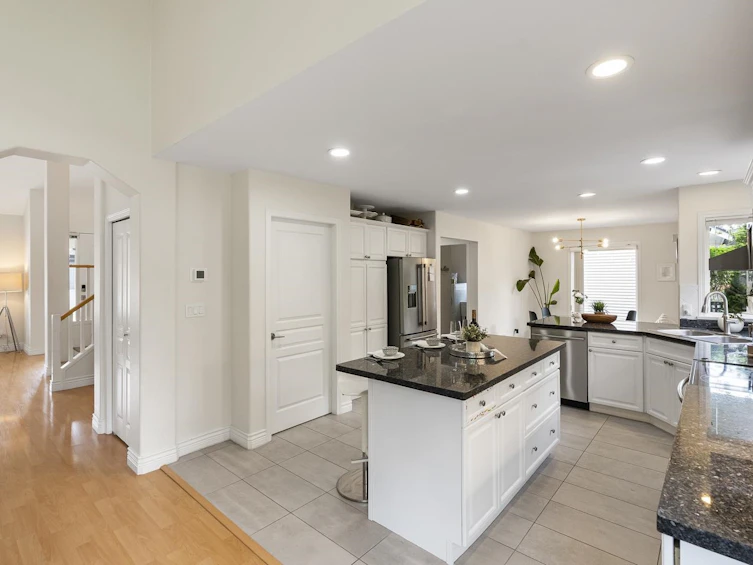 14733 75a Avenue, Surrey, BC, V3S 8Y6 - 10