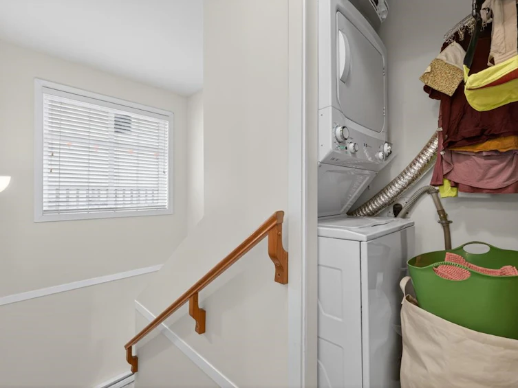 1021 E 20th Avenue, Vancouver, BC, V5V 1N9 - 15