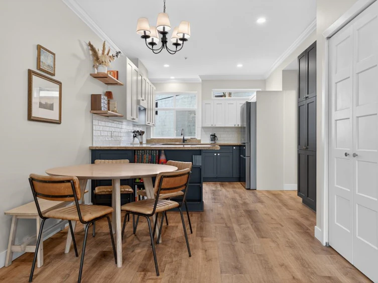 1021 E 20th Avenue, Vancouver, BC, V5V 1N9 - 7