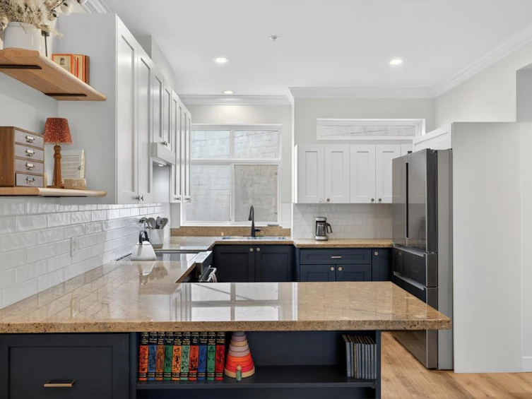 1021 E 20th Avenue, Vancouver, BC, V5V 1N9 - 11