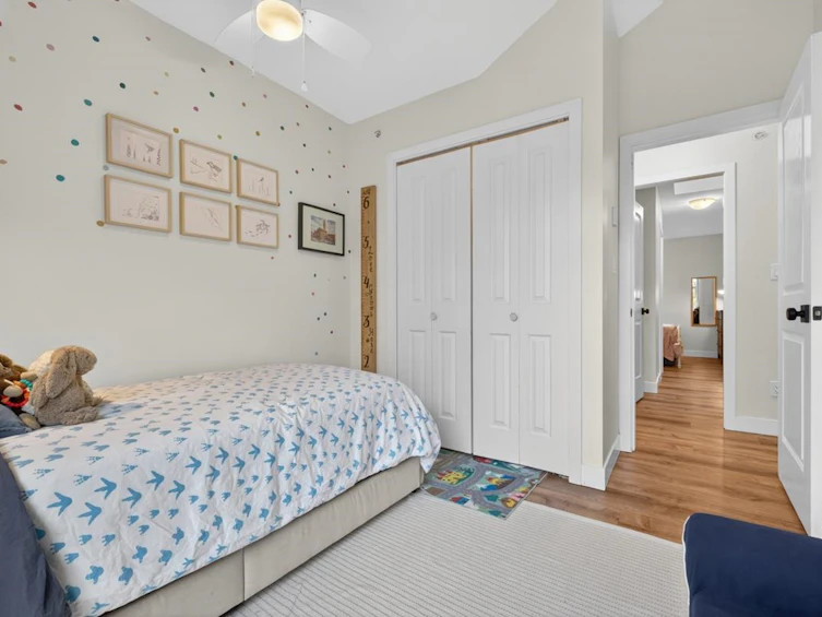 1021 E 20th Avenue, Vancouver, BC, V5V 1N9 - 21