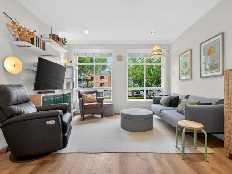 1021 E 20th Avenue, Vancouver, BC, V5V 1N9 - 4