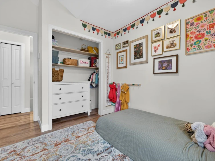 1021 E 20th Avenue, Vancouver, BC, V5V 1N9 - 23